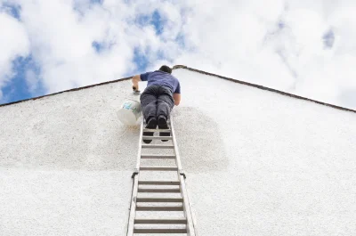 Peinture extérieure à Valgorge — façades et ravalement
